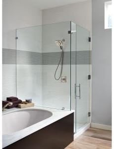 Delta Ashlyn Roman Tub Faucet - Image 4