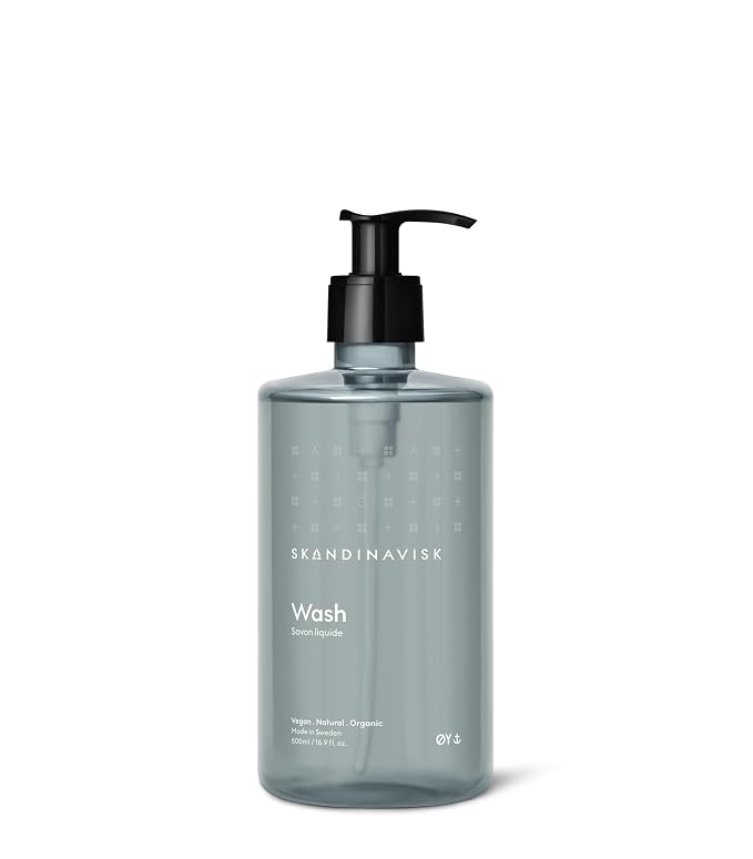 Skandinavisk ØY ‘Island' Hand & Body Wash, Scent notes: Crabapple and dog rose by Skandinavisk