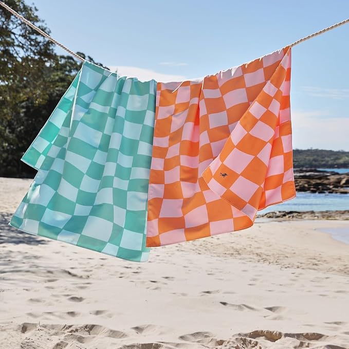 Dock & Bay Beach Towel - Image 7