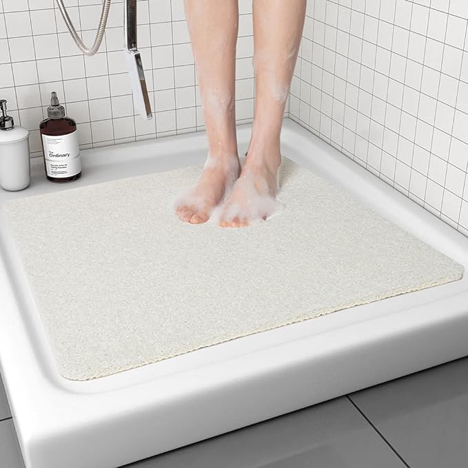 Non Slip Shower Mat, Comfortable Bath mat by Tchdio