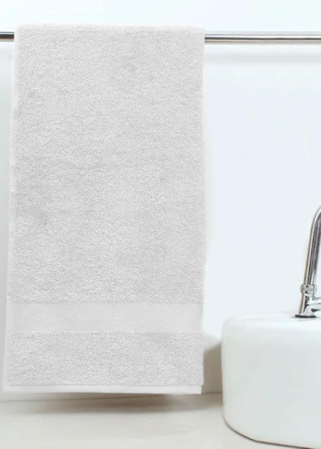 Delara 100% Organic Cotton Towels 650 GSM Plush Feather Touch Quick Dry Bath - Image 3