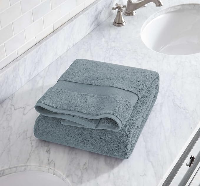 Delara 100% Organic Cotton Towels 650 GSM Plush Feather Touch Quick Dry Towel - Image 3