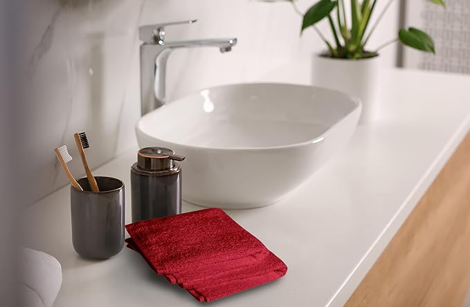 Softolle 100% Cotton Washcloths 24 Pack Soft, Highly Absorbent Washcloth - Image 4