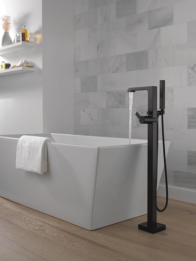 Delta Ara Freestanding Tub Faucet - Image 2