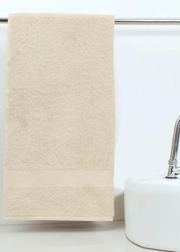 Delara 100% Organic Cotton Towels 650 GSM Plush Feather Touch Quick Dry Bath - Image 3