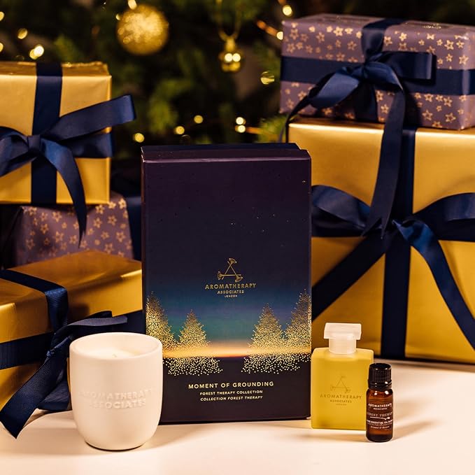 Aromatherapy Associates Moment of Grounding. Luxurious Gift Set Includes Forest - Image 2
