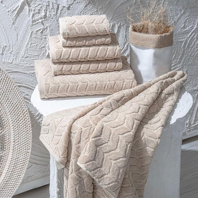 Turkish Cotton Ultra-Soft Plush Absorbent Quick Dry Bathroom Towel Set - Image 2