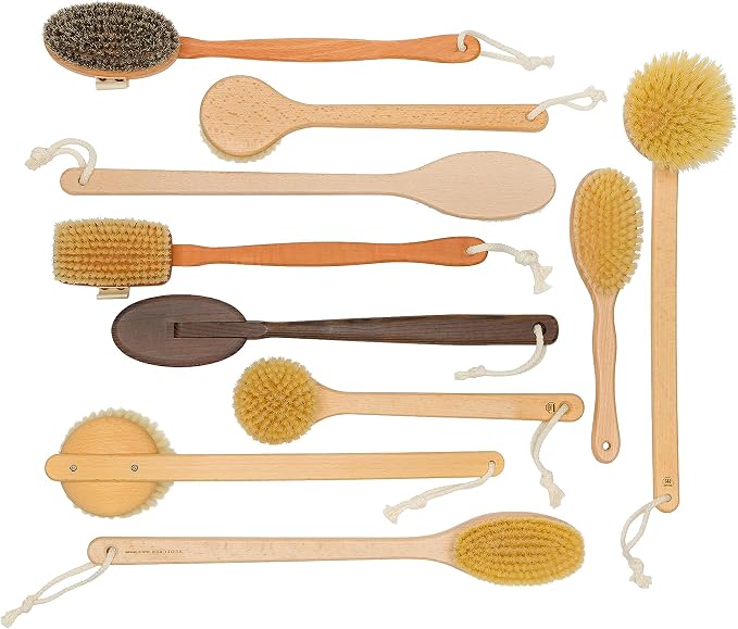 REDECKER Beechwood Bath and Shower Brush - Image 5