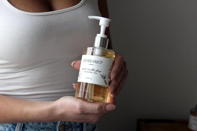 Spiced Vanilla Glaze Massage Oil, 8.5 oz | Body Oil - Image 3