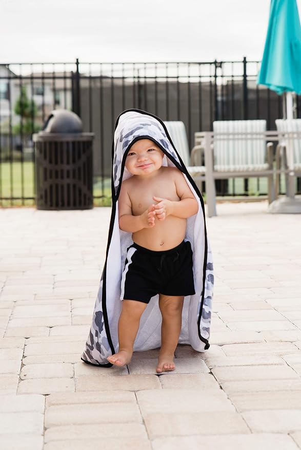 Copper Pearl Premium Knit Hooded Bath Towel Gunnar - Image 5