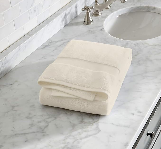 Delara 100% Organic Cotton Towels 650 GSM Plush Feather Touch Quick Dry Towel - Image 3