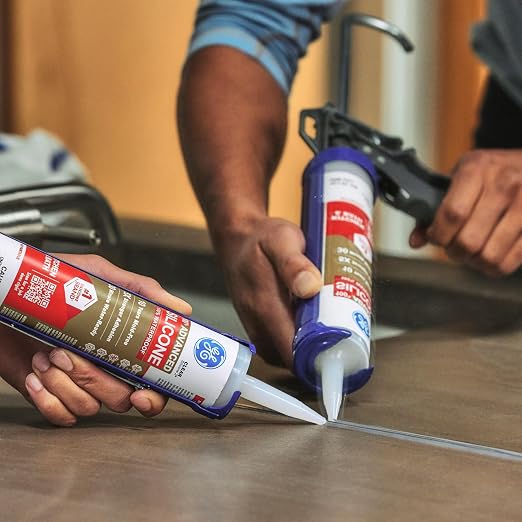 GE Advanced Silicone Caulk for Kitchen & Bathroom, 10 fl oz Cartridge, 1 Pack - Image 8