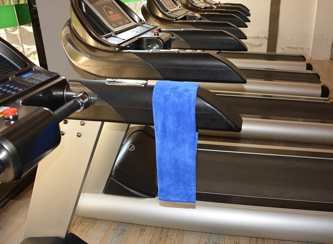 Gym Towels for Men & Women Microfiber Sports Towel Set Fast Drying & Absorbent - Image 4