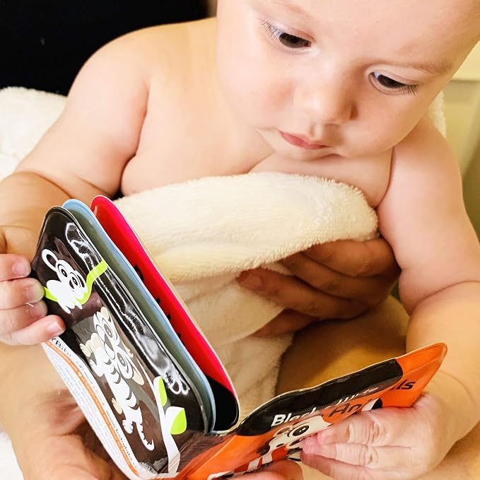 Floating Baby Bath Books – High Contrast Black and White Waterproof Bath Books - Image 7