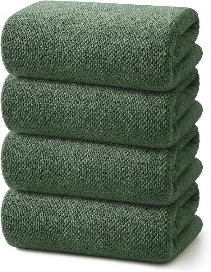 REDKISS 4 Pack Premium Bath Towels, Plush Coral Fleece Towels by REDKISSOnline