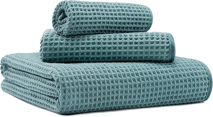 New Microfiber Waffle Bath Towels, 3 Pieces, Fast Drying, Lint Free, Includes by Unknown