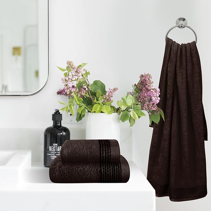 Belizzi Home Ultra Soft 3 Pack Cotton Towel Set, Contains a Bath Towel 28x55 - Image 3