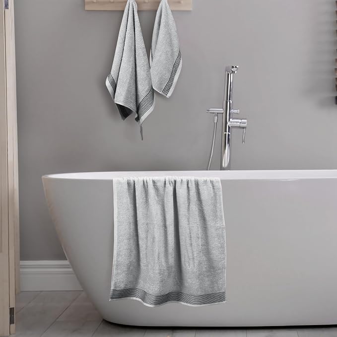 Belizzi Home Ultra Soft 3 Pack Cotton Towel Set, Contains a Bath Towel 28x55 - Image 4