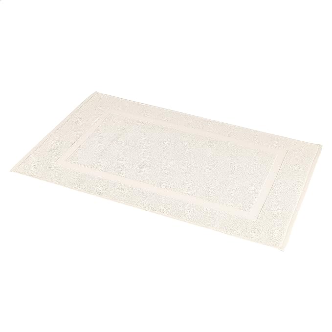 Amazon Basics Banded Bathroom Bath Rug Mat by AmazonBasics