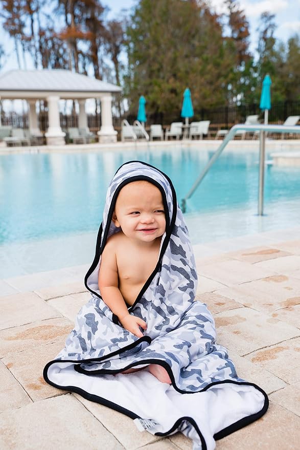 Copper Pearl Premium Knit Hooded Bath Towel Gunnar - Image 4