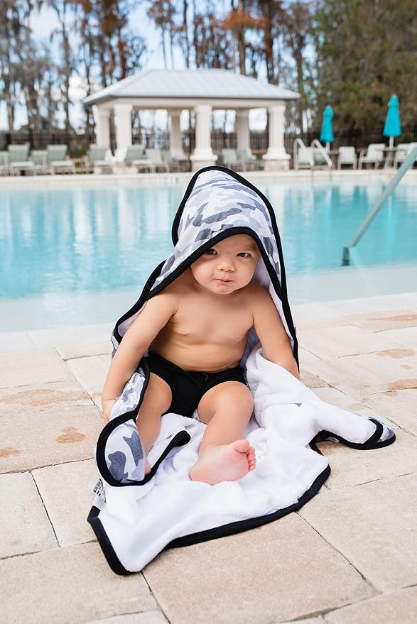 Copper Pearl Premium Knit Hooded Bath Towel Gunnar - Image 7
