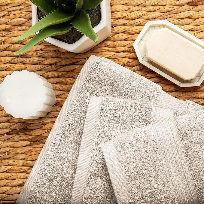 BLUENILEMILLS Buckingham Egyptian Cotton 3-Piece Towel Set, Washcloths - Image 5