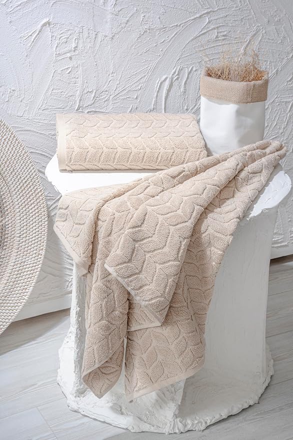 Turkish Cotton Ultra-Soft Plush Absorbent Quick Dry Bathroom Towel Set - Image 3