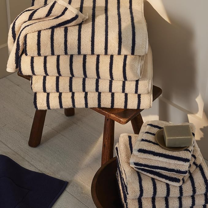 Brooklinen Super-Plush Turkish Cotton Bath Towels - Image 3
