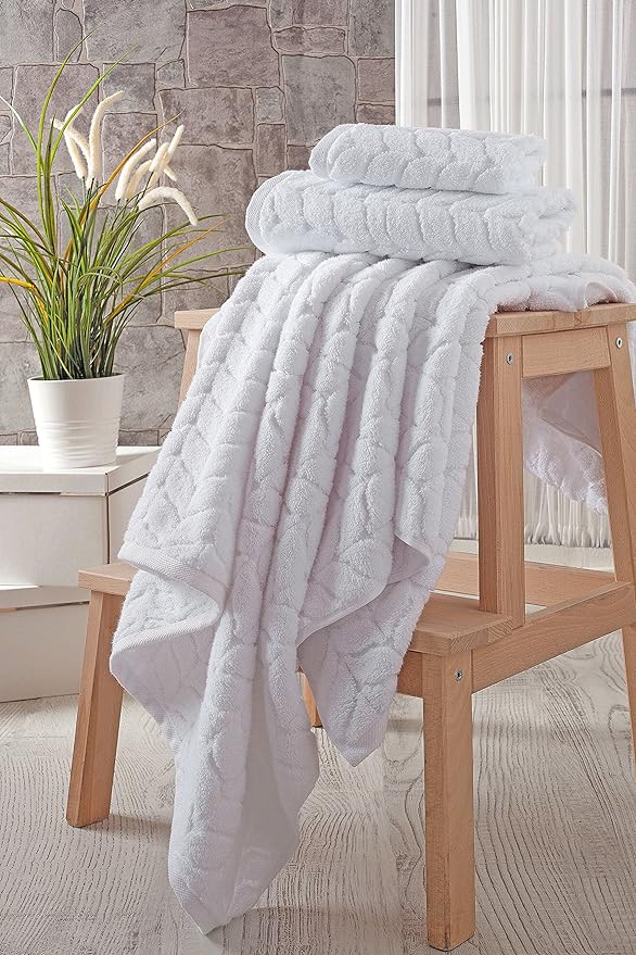 BAGNO MILANO Turkish Cotton Ultra-Soft Plush Absorbent Quick Dry Bathroom Towel - Image 2